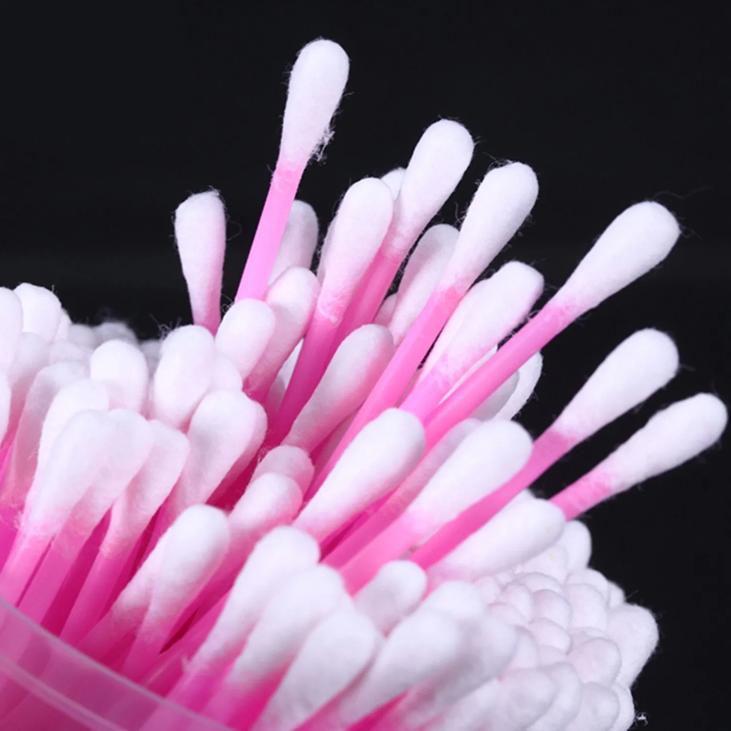 Cotton Buds for ear cleaning, soft and natural cotton swabs (100 pieces)