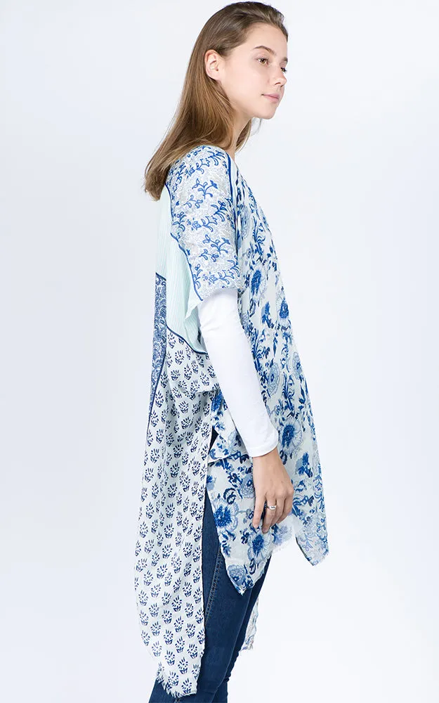 KP1C51 Floral Printed Kimono