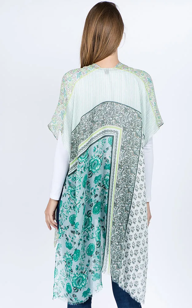 KP1C51 Floral Printed Kimono