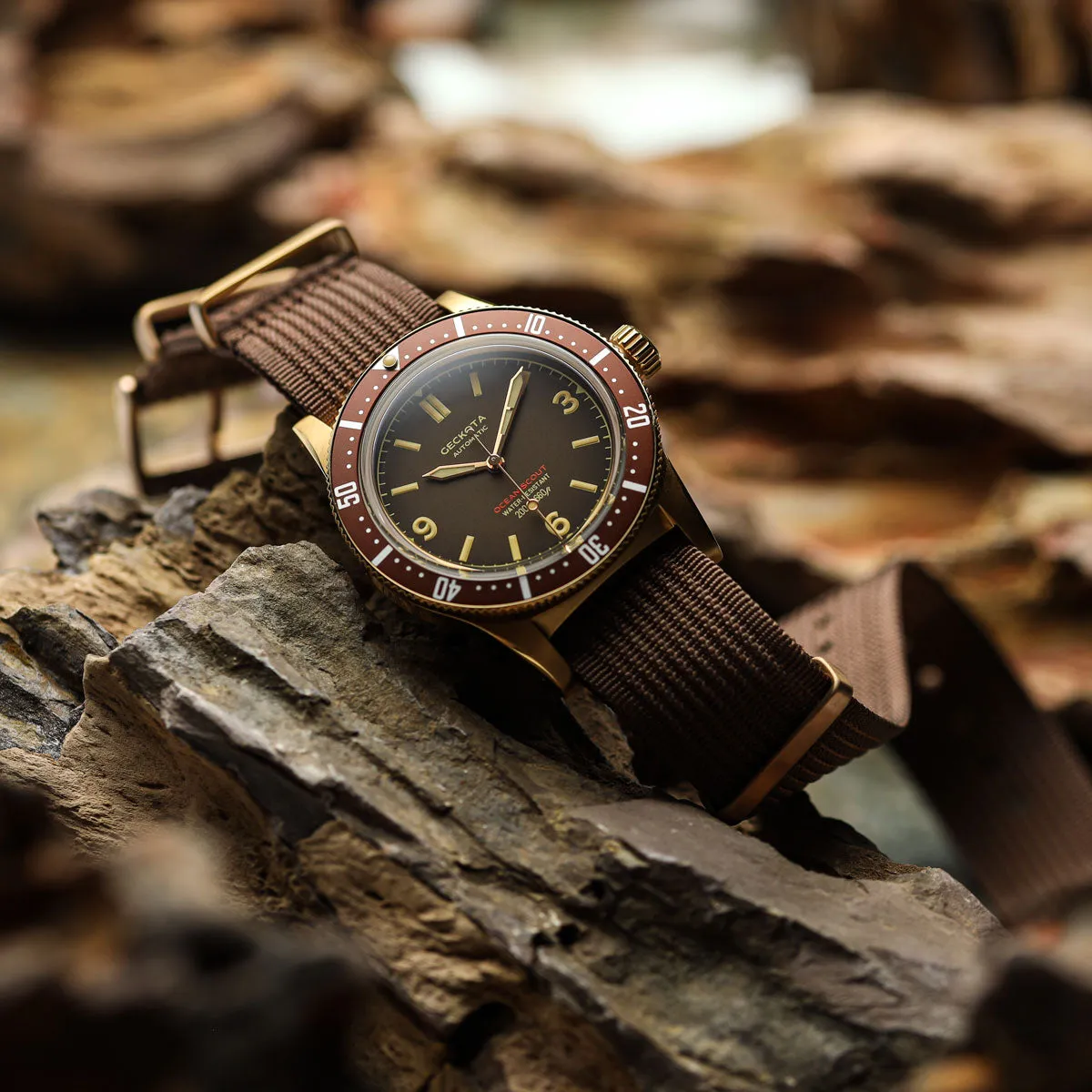 Ocean-Scout Nylon Watch Strap - Brown - Gold Buckle